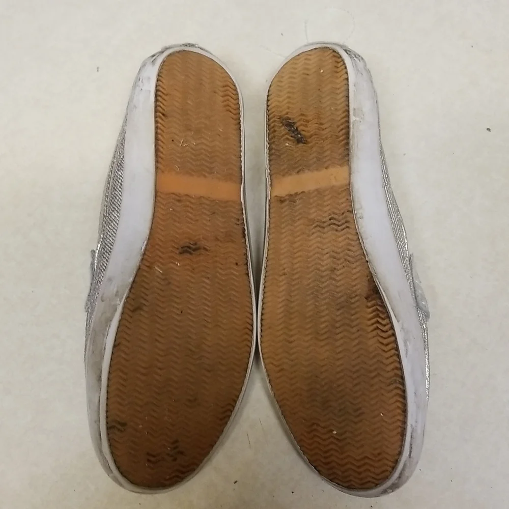Cole Haan Silver Pinch Weekender Loafers Size 4.5